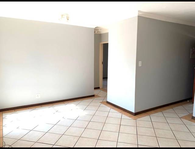 2 BEDROOM APARTMENT FOR SALE IN DIE HOEWES